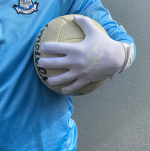 Load image into Gallery viewer, Groogan’s Gaelic Gloves (Whiteout)