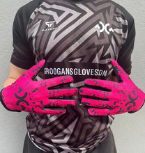 Load image into Gallery viewer, Groogan’s Gaelic Gloves (Pink)
